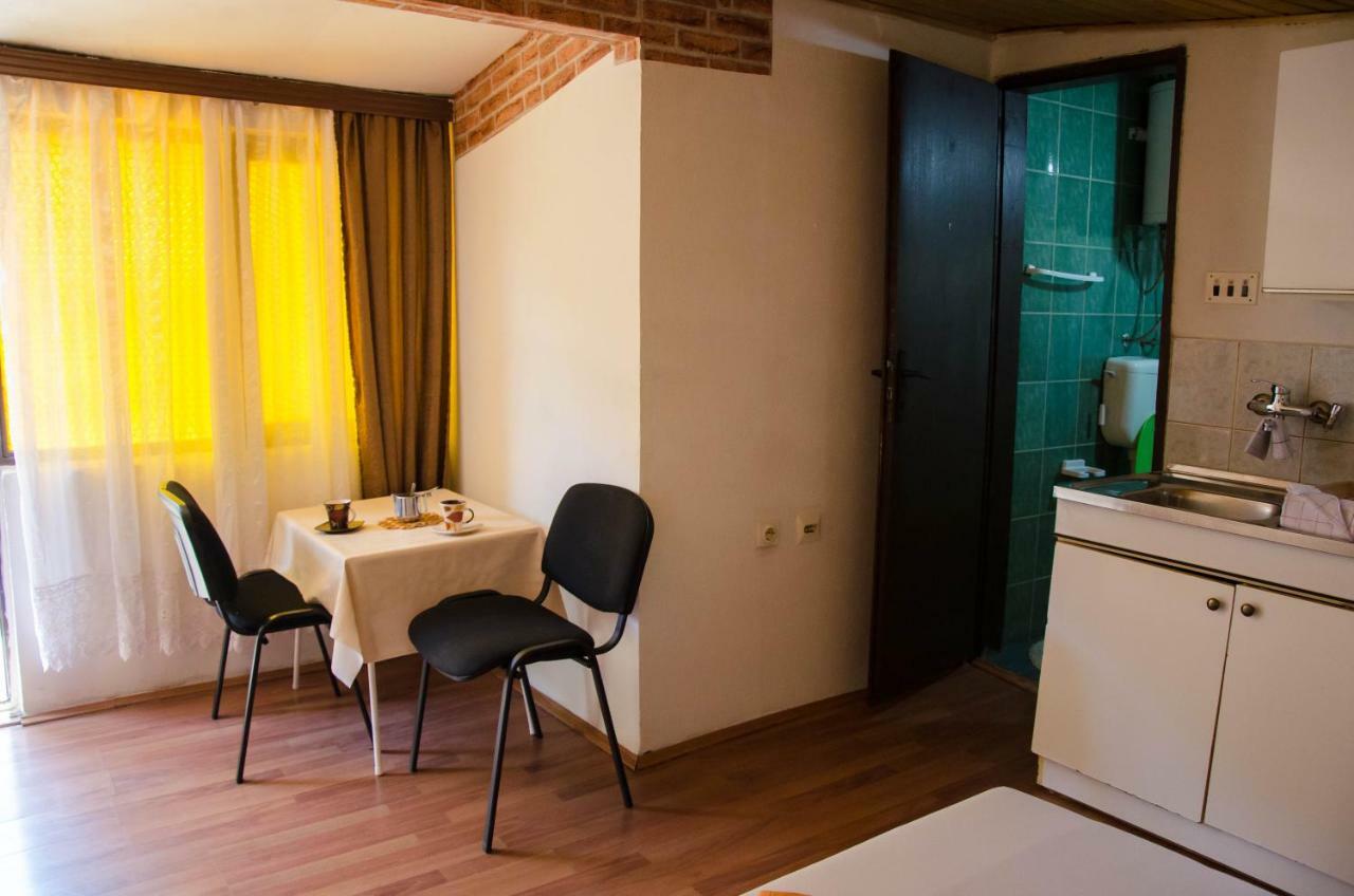 Studio-Apartman Milena 포드고리차 외부 사진
